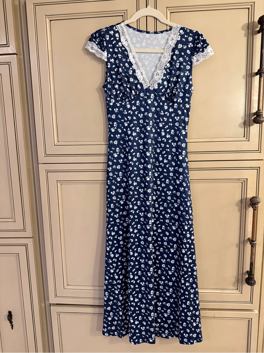 New Women's Navy Ditsy Daisy Floral Lace-Trim Maxi Slip Dress sundress Sz Small